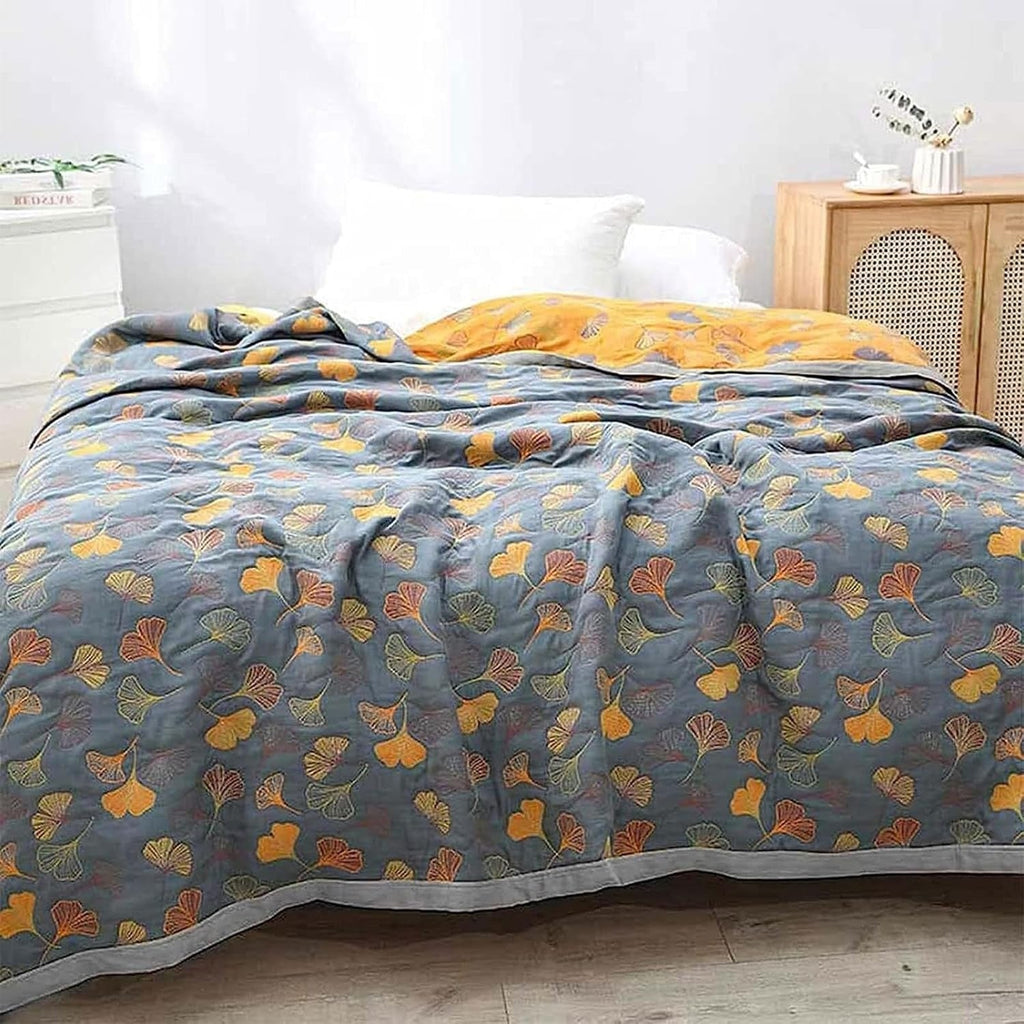 Throw Blanket with Ginkgo Leaf Pattern