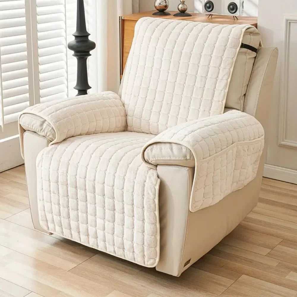 Armchair Cover | Quilted Microfiber & Non-Slip | Integrated Side Pocket
