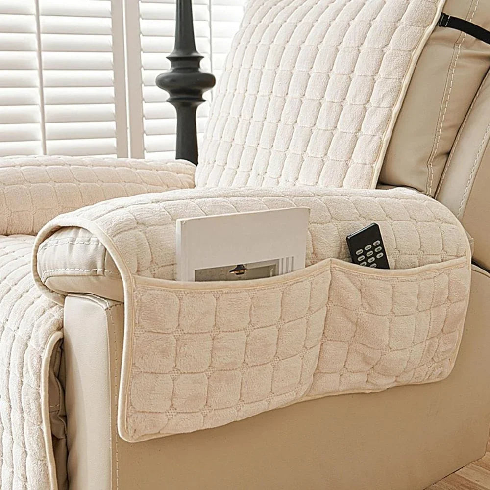 Armchair Cover | Quilted Microfiber & Non-Slip | Integrated Side Pocket