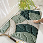 Bath Mat | Microfiber, Quick-Drying & Non-Slip Backing | Leaf Pattern