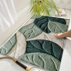 Bath Mat | Microfiber, Quick-Drying & Non-Slip Backing | Leaf Pattern
