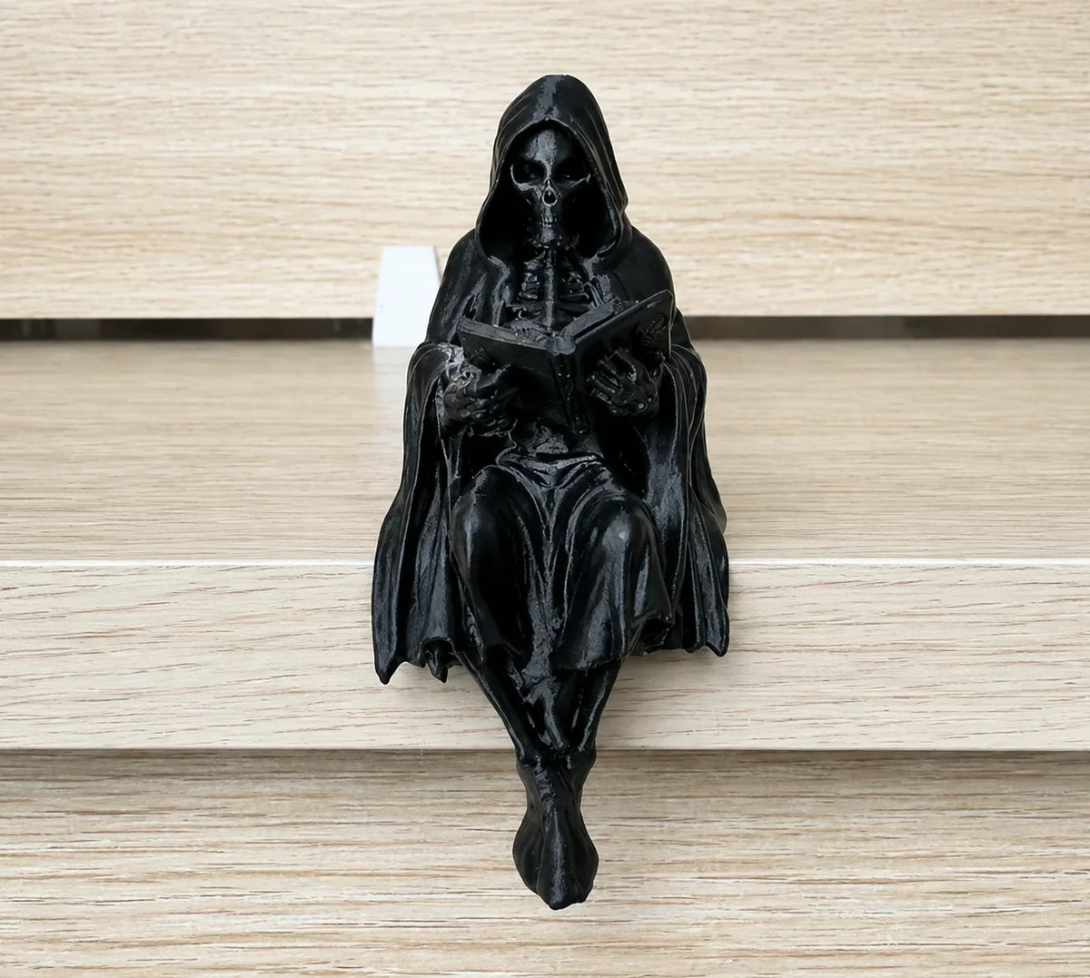 Bookshelf Figurine | Resin Dark Academia Hooded Reader | 7.5 × 7.5 cm