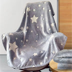 Children's Blanket | Glows Without Batteries & Hypoallergenic Fleece | 120 x 150 cm