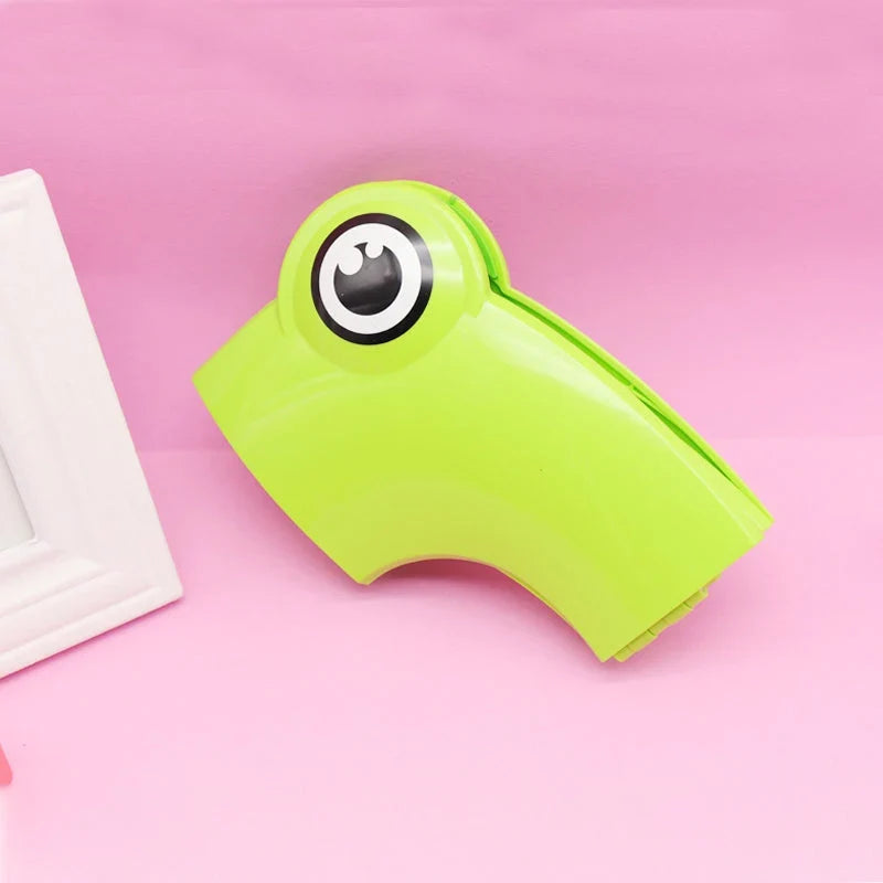 Children's Toilet Seat | Non-Slip Silicone & Foldable | Frog Design