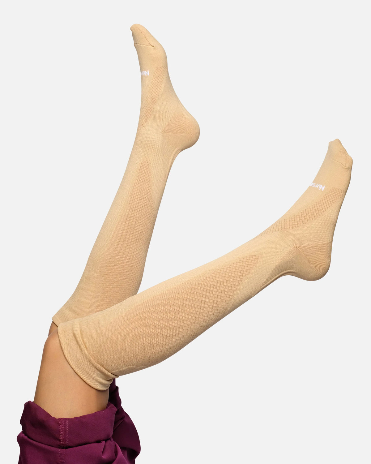 Compression Socks | Graduated 15-20 mmHg & Seamless Knee-High
