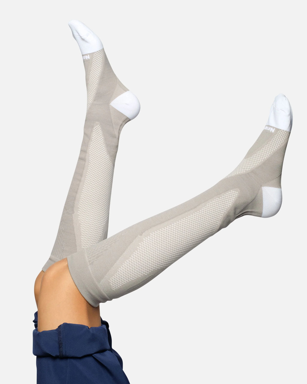Compression Socks | Graduated 15-20 mmHg & Seamless Knee-High