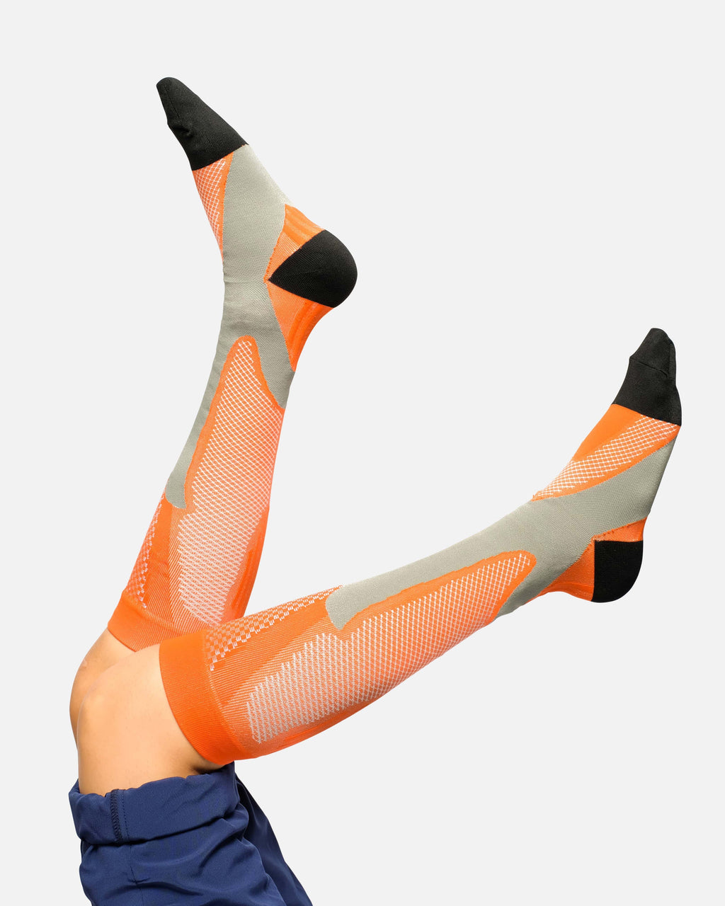 Compression Socks | Graduated 15-20 mmHg & Seamless Knee-High