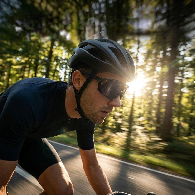 Cycling Glasses | Photochromic Lenses & Polycarbonate Frame | Approx. 32 g