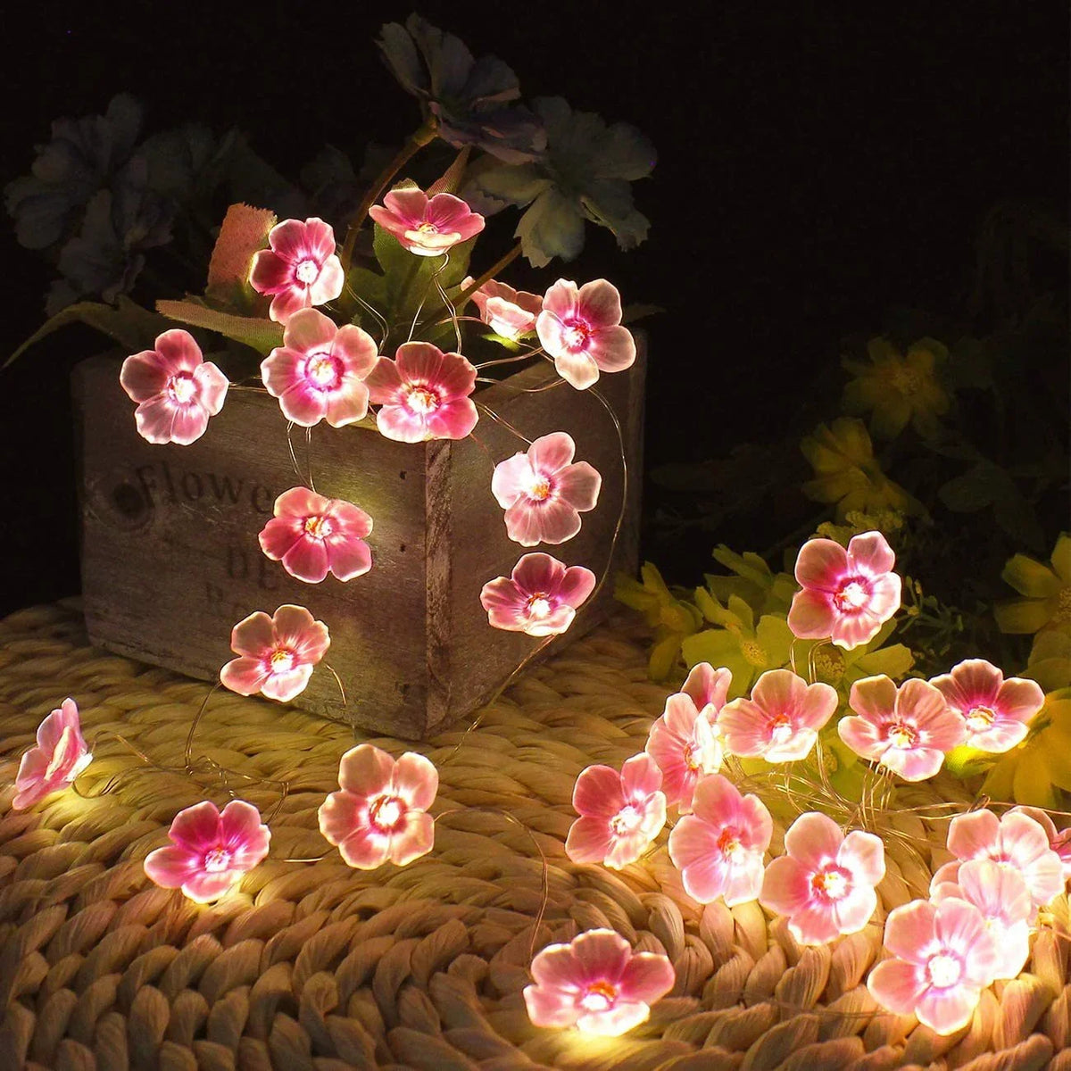 Decorative String Lights | Warm Pink LEDs & Battery-Operated | 3 m Cable