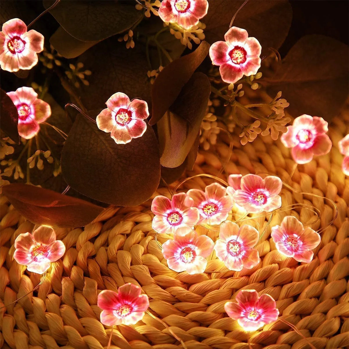 Decorative String Lights | Warm Pink LEDs & Battery-Operated | 3 m Cable