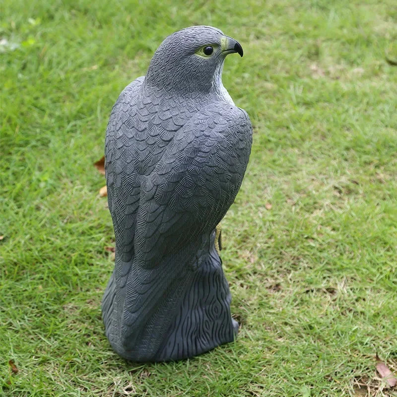 Falcon Decoy | Lifelike Bird Deterrent & Weather-Resistant | 40 x 17.5 x 17 cm