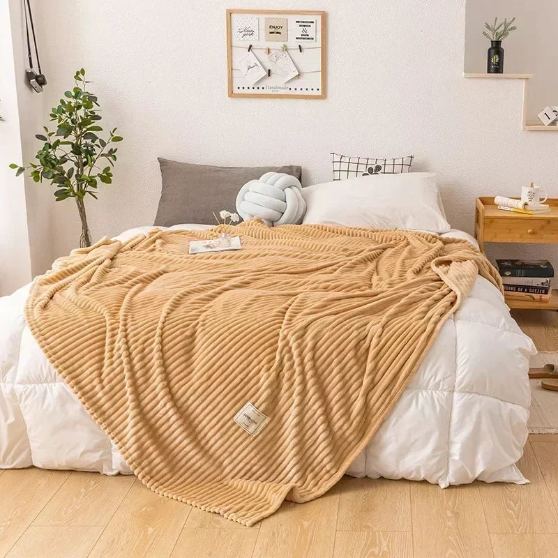 Flannel Blanket | Thick, Ultra-Soft & Insulating