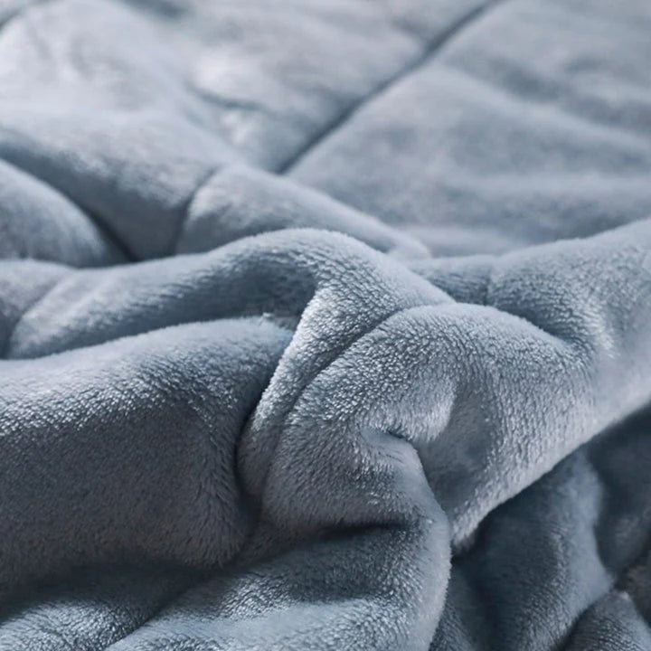 Fleece Blanket | Velvet-Like & Machine-Washable | Multiple Sizes