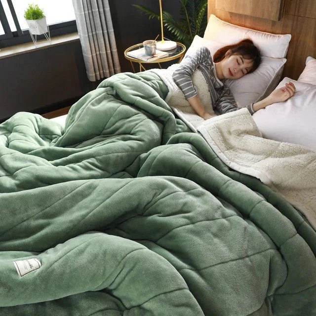 Fleece Blanket | Velvet-Like & Machine-Washable | Multiple Sizes