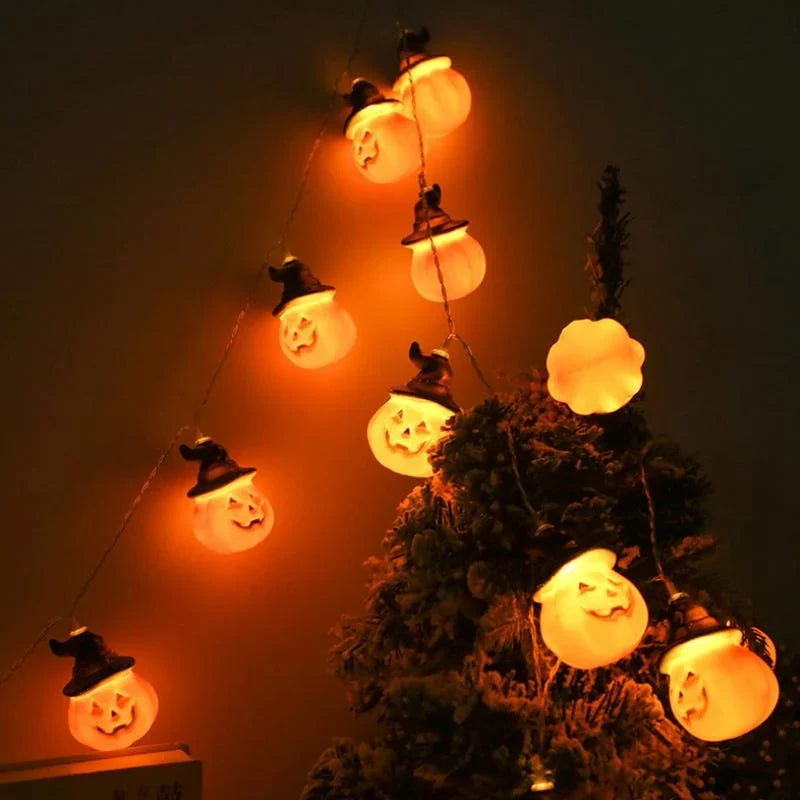 Halloween Lichterkette | Kürbis-Design & Warm Orange LEDs | USB- und Batteriebetrieben