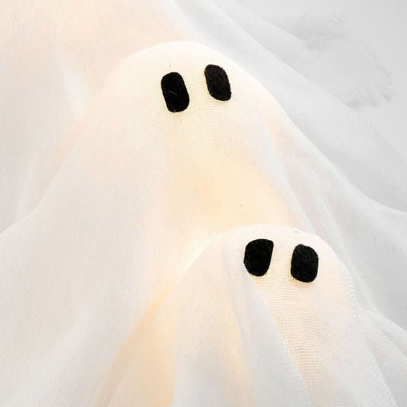 Halloween Wreath | LED Ghost Design & Energy-Efficient | 35 x 35 cm