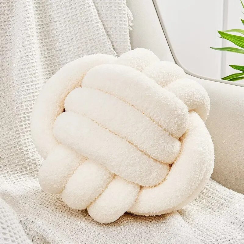 Knotted Ball Cushion | Hand-Knotted 100% Wool | 22/28/35 cm