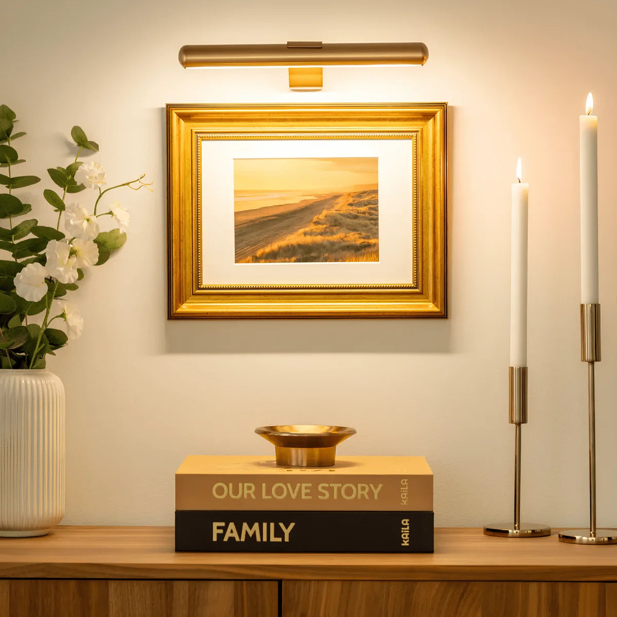 LED Wall Lamp | Wireless Rechargeable & Dimmable | 360° Rotatable Head