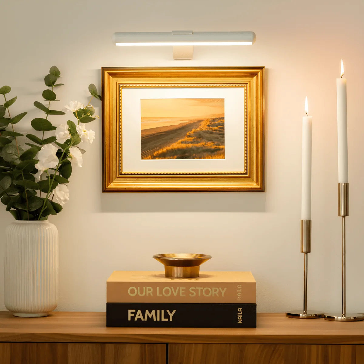 LED Wall Lamp | Wireless Rechargeable & Dimmable | 360° Rotatable Head