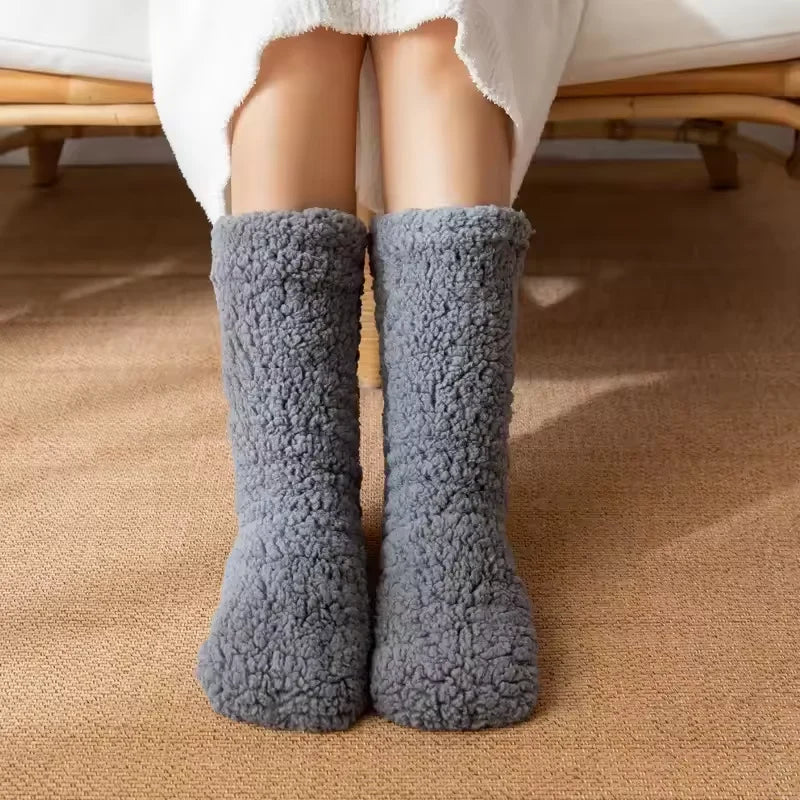 Loungewear Socks | Plush Fleece & Machine-Washable