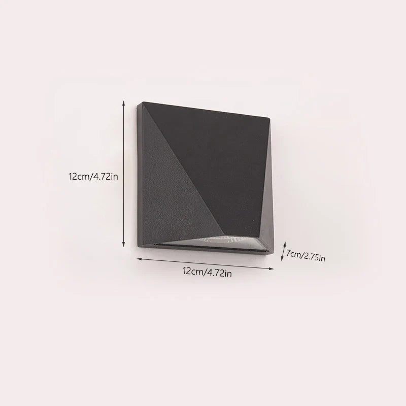 Outdoor LED Wall Light | Aluminum Alloy & IP65 Waterproof