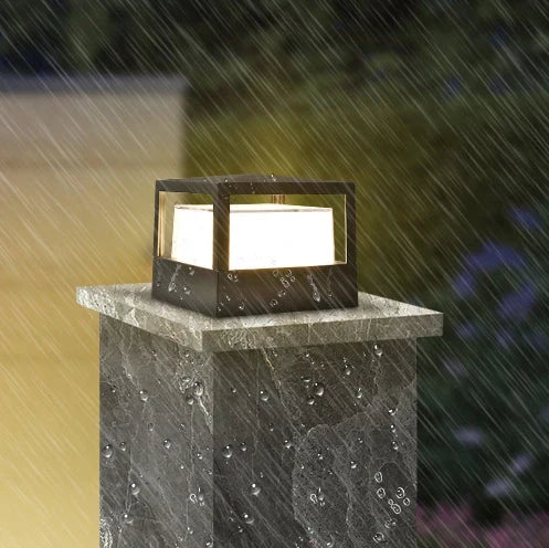 Outdoor Path Light | Integrated LED & Waterproof Aluminum | 700–1200 lm