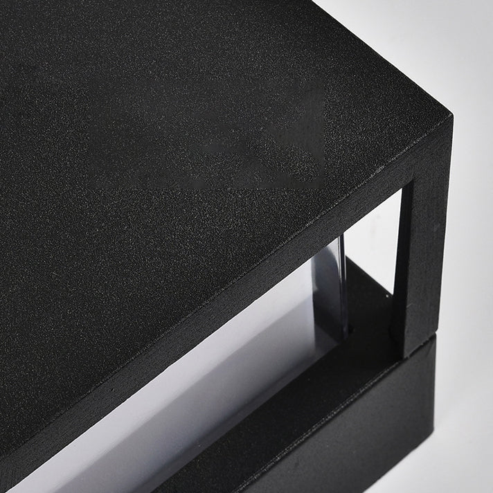Outdoor Path Light | Integrated LED & Waterproof Aluminum | 700–1200 lm