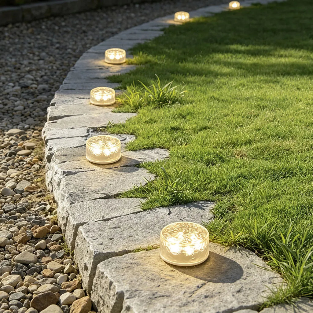 Outdoor Step Light | Solar-Powered & Automatic Dusk Sensor & IP65 Waterproof