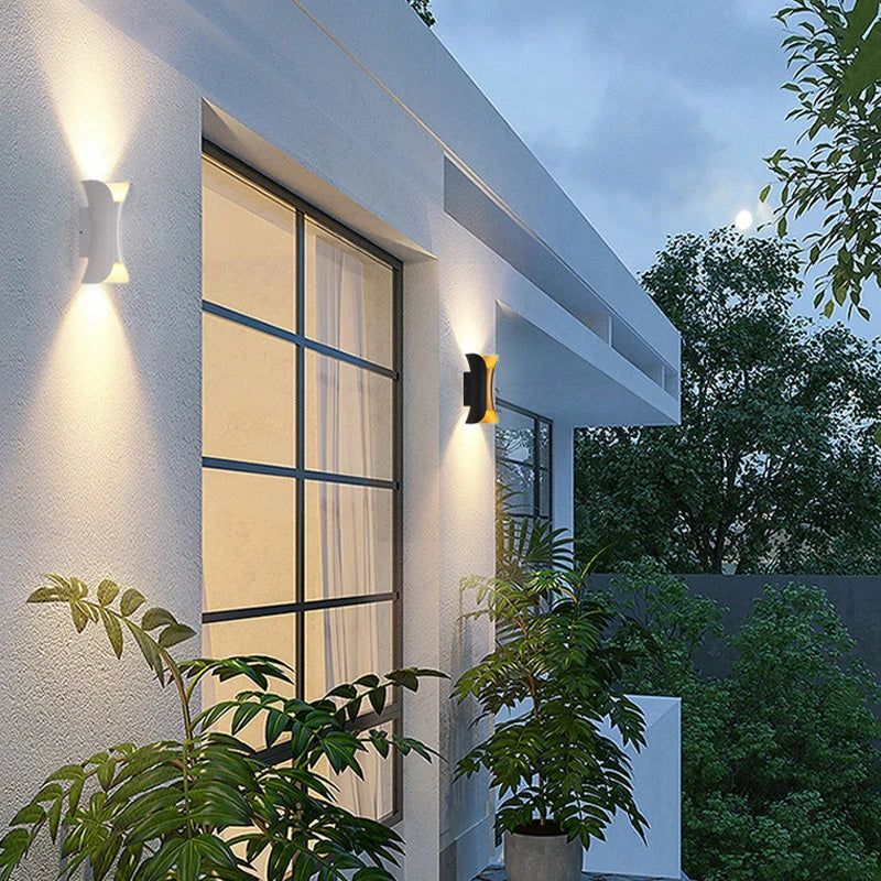Outdoor Wall Lamp | Integrated LED & IP65 Weather Resistant | Black-Gold Finish