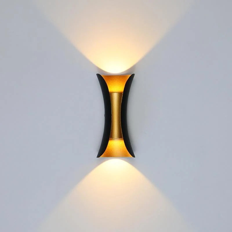 Outdoor Wall Lamp | Integrated LED & IP65 Weather Resistant | Black-Gold Finish