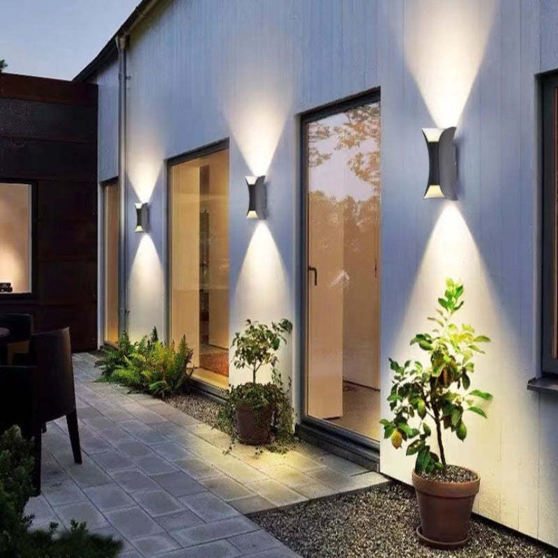 Outdoor Wall Lamp | Integrated LED & IP65 Weather Resistant | Black-Gold Finish