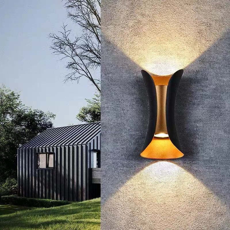 Outdoor Wall Lamp | Integrated LED & IP65 Weather Resistant | Black-Gold Finish