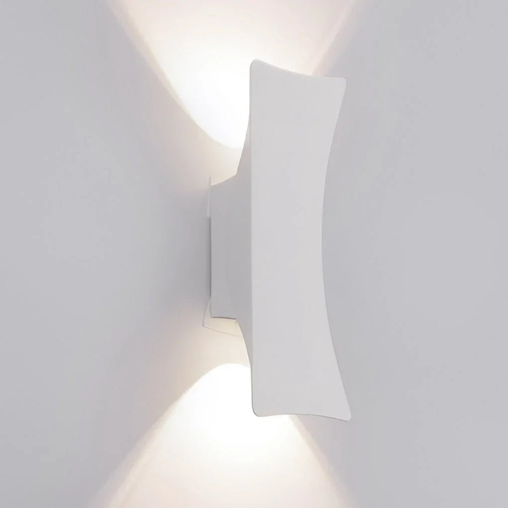 Outdoor Wall Light | IP65 Aluminum & Up/Down LED