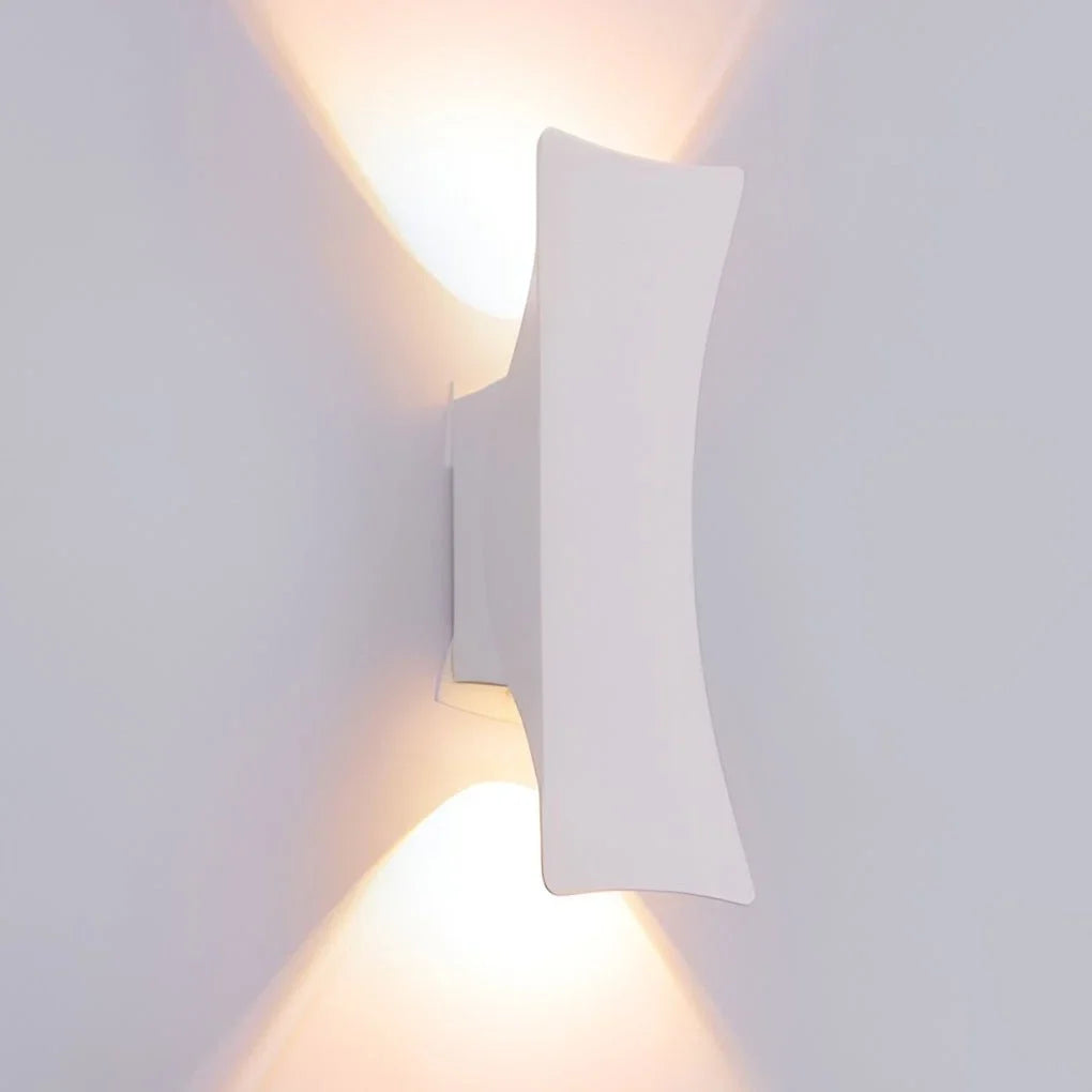 Outdoor Wall Light | IP65 Aluminum & Up/Down LED