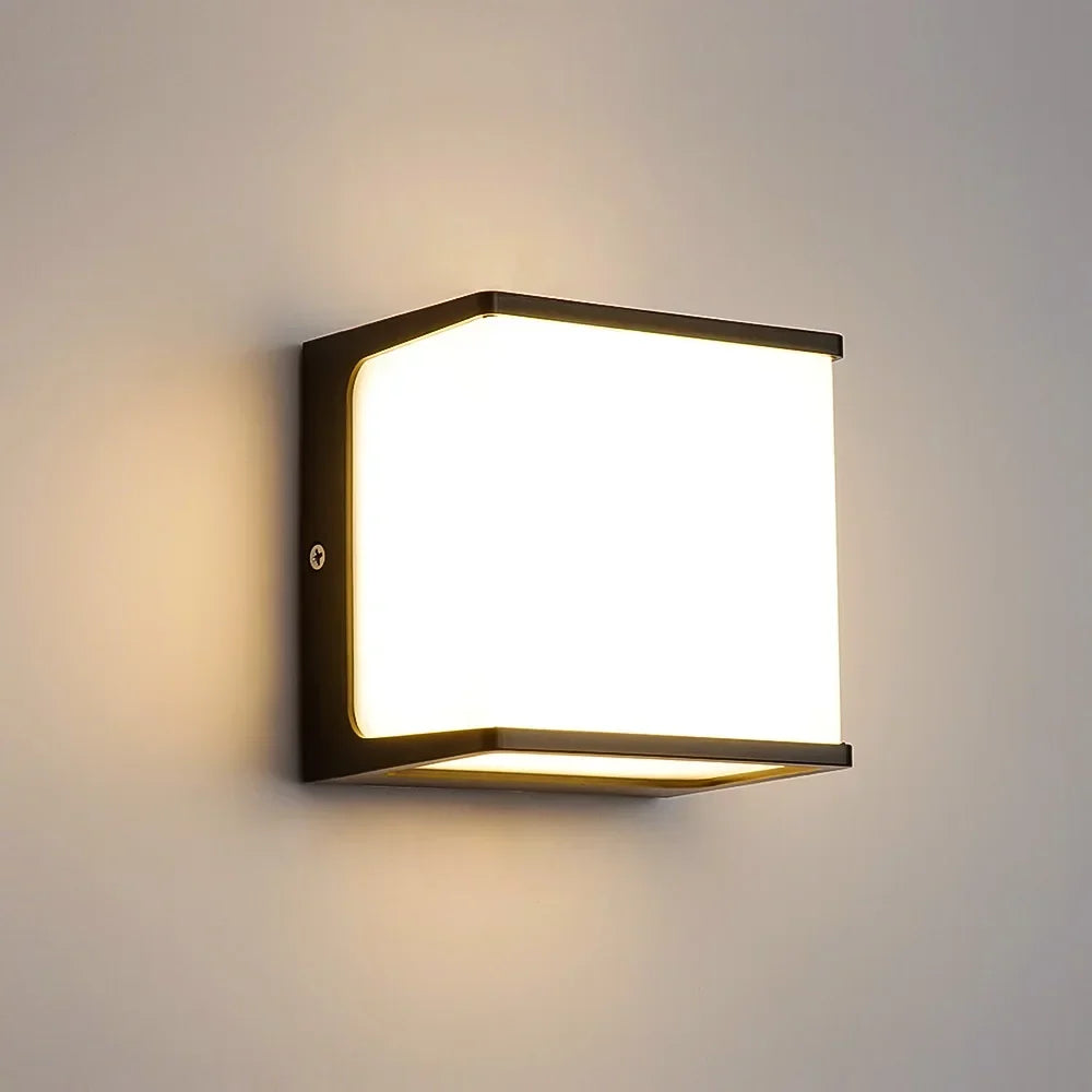 Outdoor Wall Light | IP65 Waterproof & 8W LED | Aluminum Housing