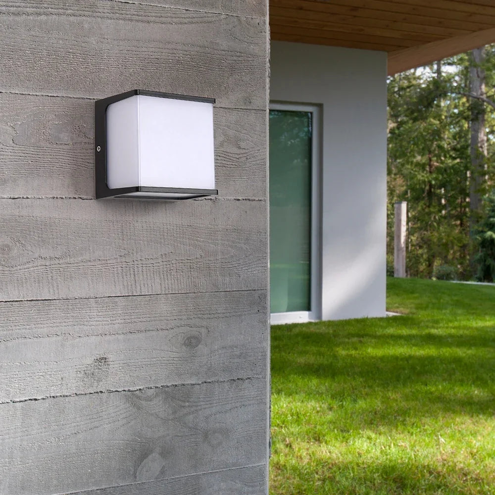 Outdoor Wall Light | IP65 Waterproof & 8W LED | Aluminum Housing