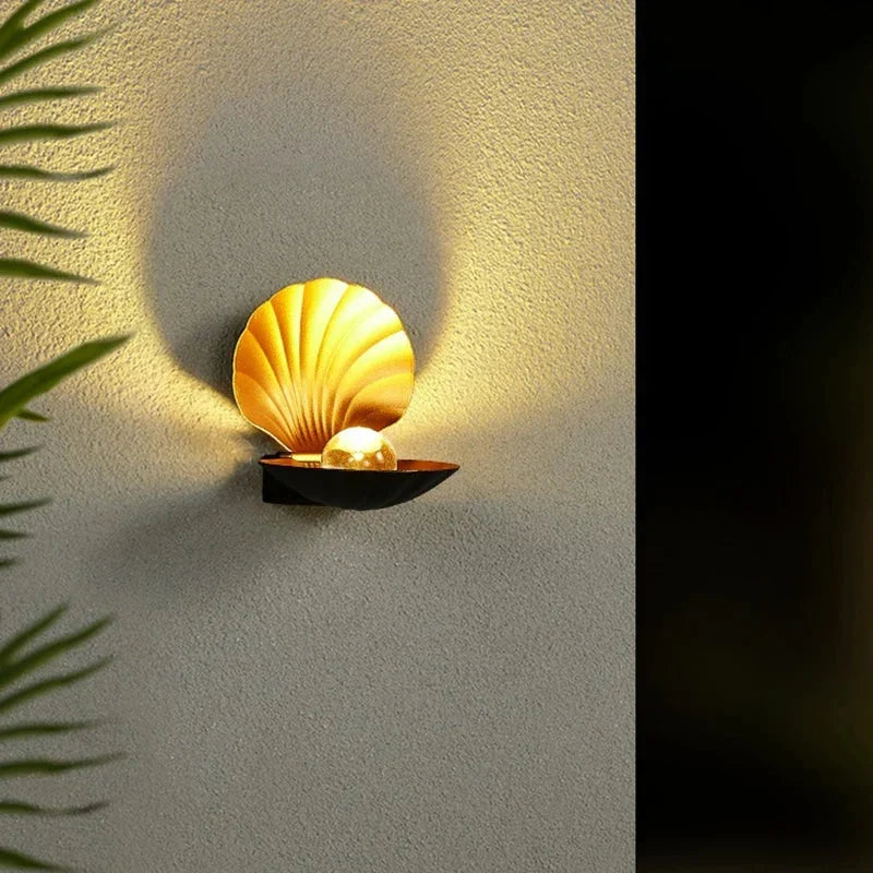 Outdoor Wall Light | IP65 Waterproof LED & Aluminum Housing