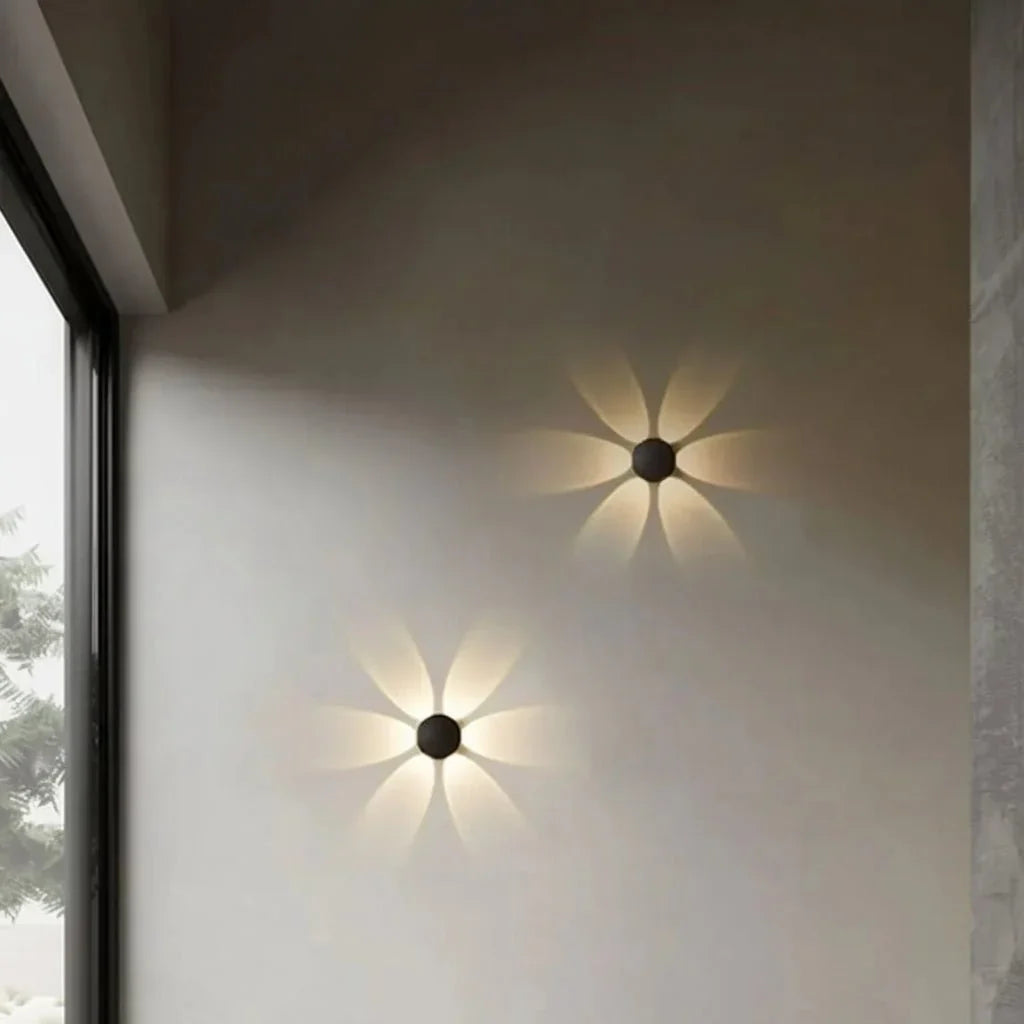 Outdoor Wall Light | LED & IP65 Weatherproof | Aluminum & Glass