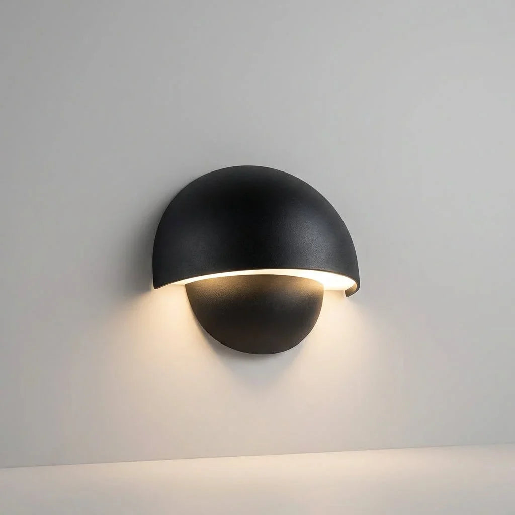 Outdoor Wall Light | Warm White LED & Weather-Resistant Aluminum