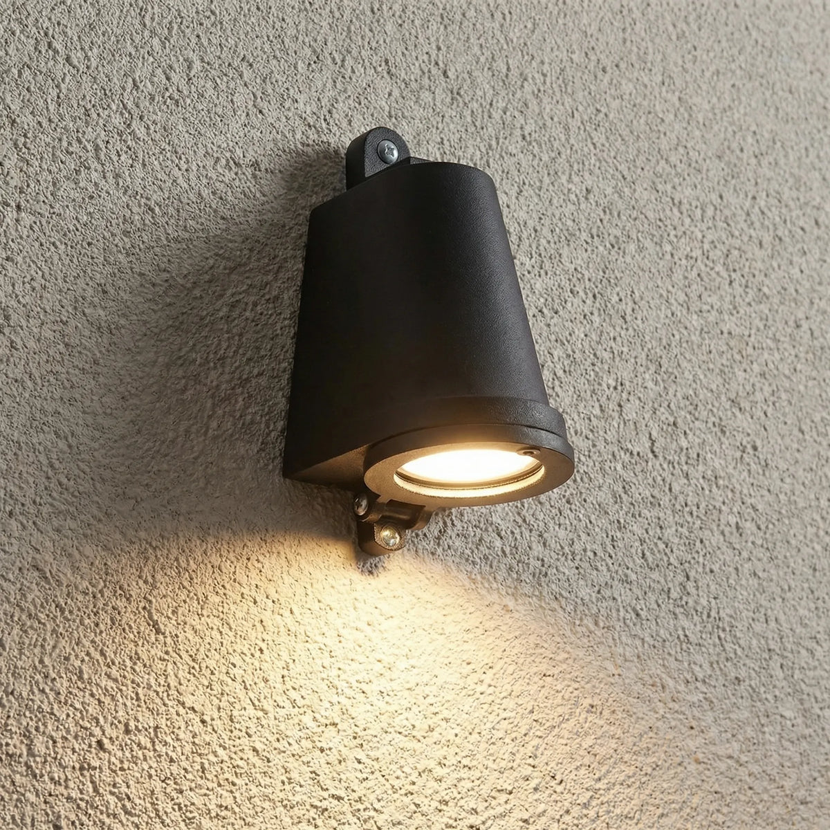 Outdoor Wall Light | Weather-Resistant Metal & Warm Focused Light