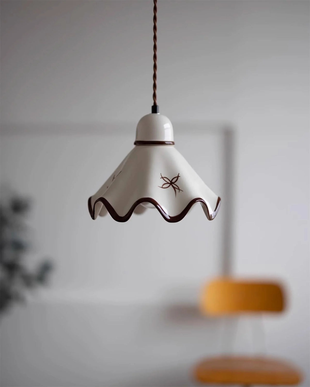 Pendant Lamp | Wavy Ceramic Shade & Dimmer-Compatible | Two Sizes