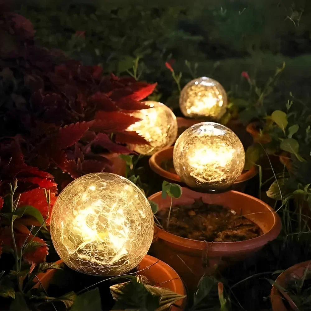 Solar Garden Light | Crackle Glass & Waterproof | 10 cm Diameter
