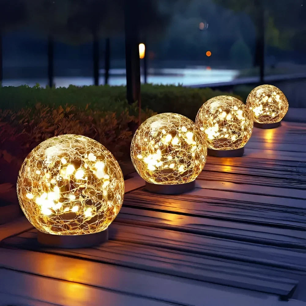 Solar Garden Light | Crackle Glass & Waterproof | 10 cm Diameter