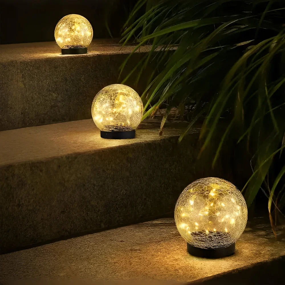Solar Garden Light | Crackle Glass & Waterproof | 10 cm Diameter