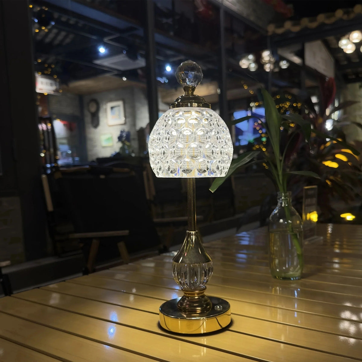 Table Lamp | Crystal-Inspired Shade & Touch Dimming