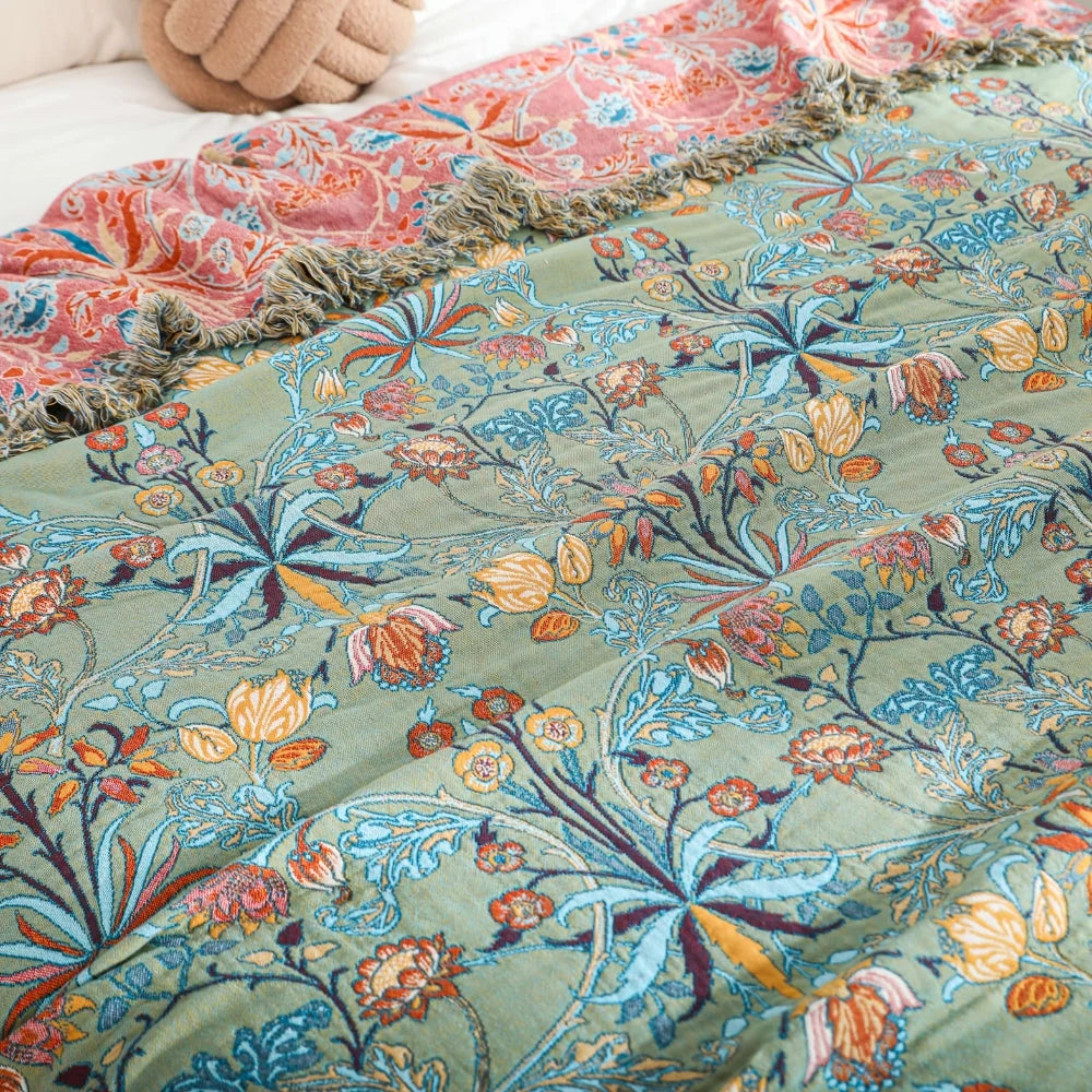 Throw Bedspread | Reversible 100% Cotton Jacquard Floral | 79 x 90.5 in