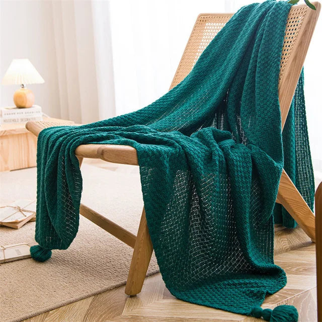 Throw Blanket | Chunky Knit Waffle & Soft Polyester-Acrylic