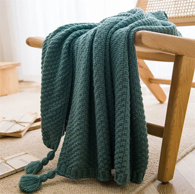 Throw Blanket | Chunky Knit Waffle & Soft Polyester-Acrylic