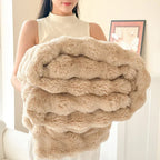 Throw Blanket | Double-Layer Faux Rabbit Fur & Machine-Washable | 200 x 230 cm