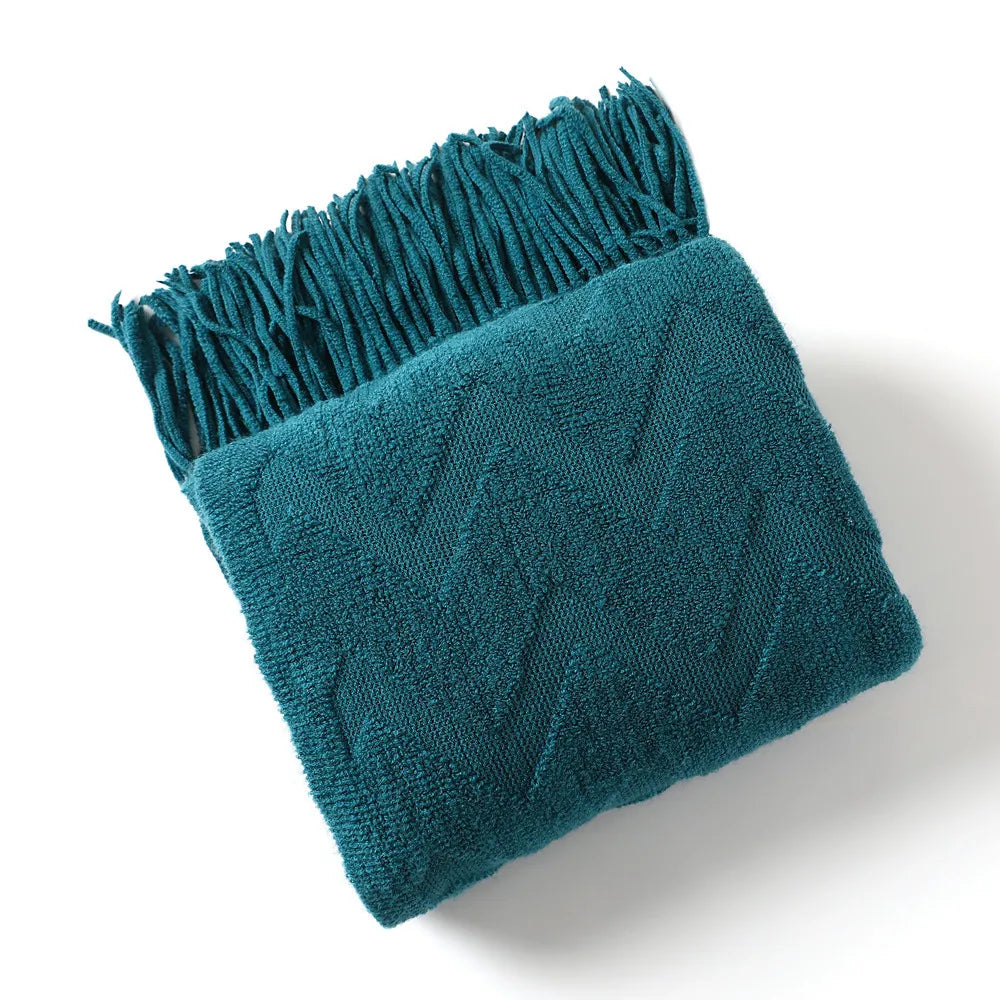 Throw Blanket | Soft 100% Acrylic & Geometric Jacquard | 130 x 230 cm